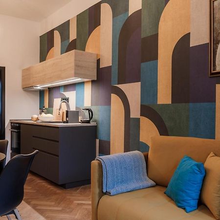 Apartmán Luxusni Apartman U Centra Prahy Praha Exteriér fotografie