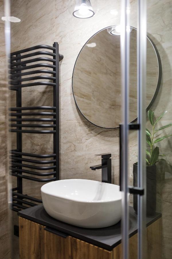 Apartmán Luxusni Apartman U Centra Prahy Praha Exteriér fotografie